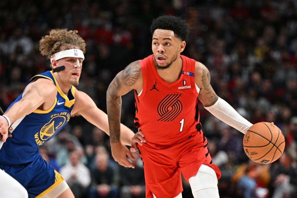 育新闻中 育新闻中