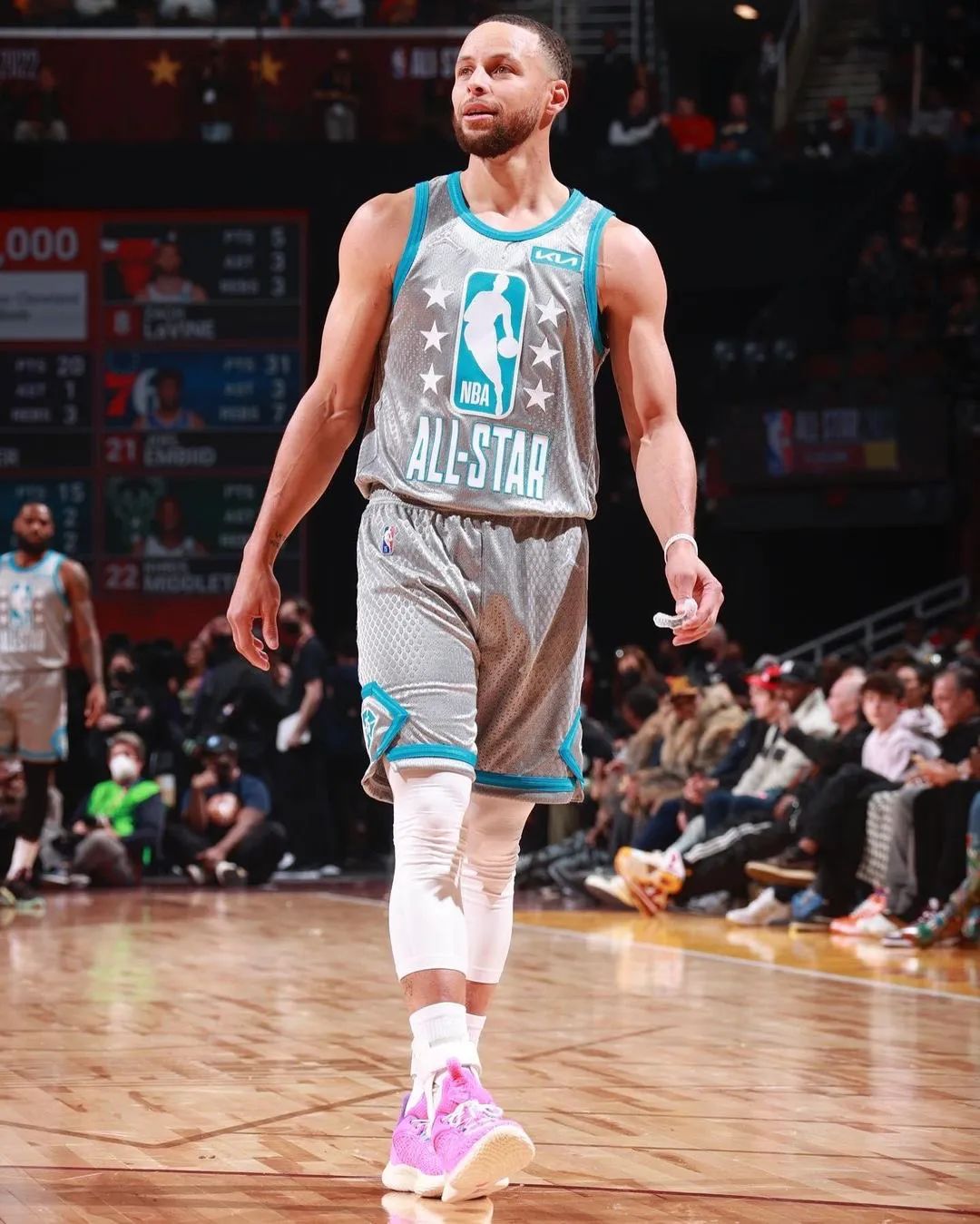 发球策略倾 发球策略倾