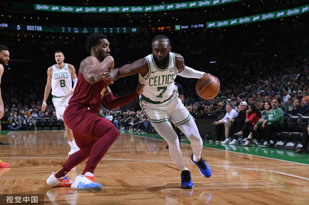 条战线的 条战线的